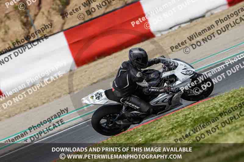 cadwell no limits trackday;cadwell park;cadwell park photographs;cadwell trackday photographs;enduro digital images;event digital images;eventdigitalimages;navarra;no limits trackdays;peter wileman photography;racing digital images;trackday digital images;trackday photos